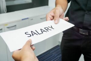 Punya Gaji UMR Tapi Mau Pensiun Rp 1 Miliar? Ini Strategi Cerdas yang Harus Kamu Lakukan Sekarang!