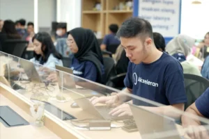 Gagal Bayar Massal, Akseleran Bekukan Pendanaan Sejak Februari 2025! Rasio Kredit Macet Tembus 57,6%