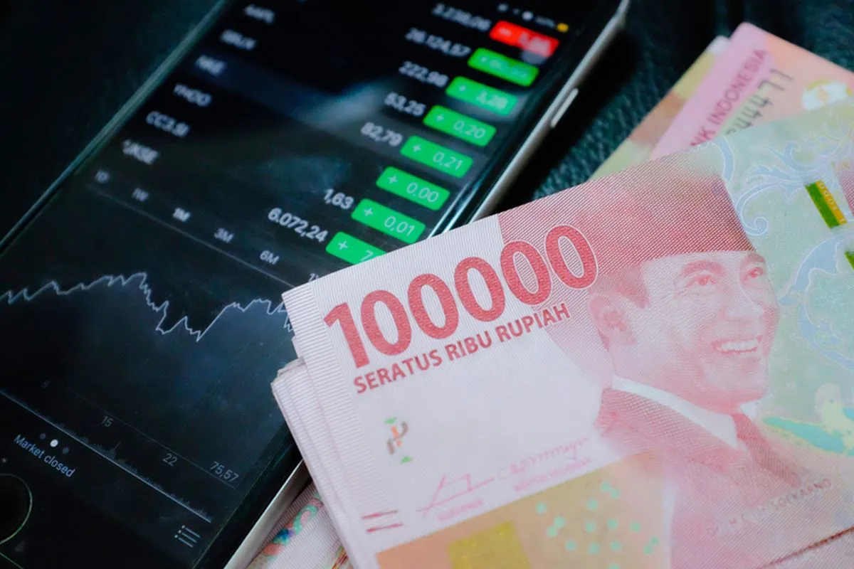 IHSG Cetak Rekor Baru di Tengah Shutdown Pemerintah AS, Rupiah Menguat 0,13% dan Investor Asing Masuk Deras